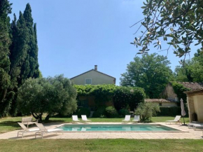 Maison Barbentane, 8 pièces, 10 personnes - FR-1-599-47, Barbentane